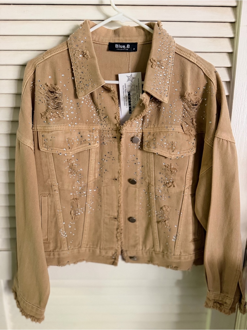 Blue b. Med Women's Distressed Beige Rhinestone Denim Jacket NWT